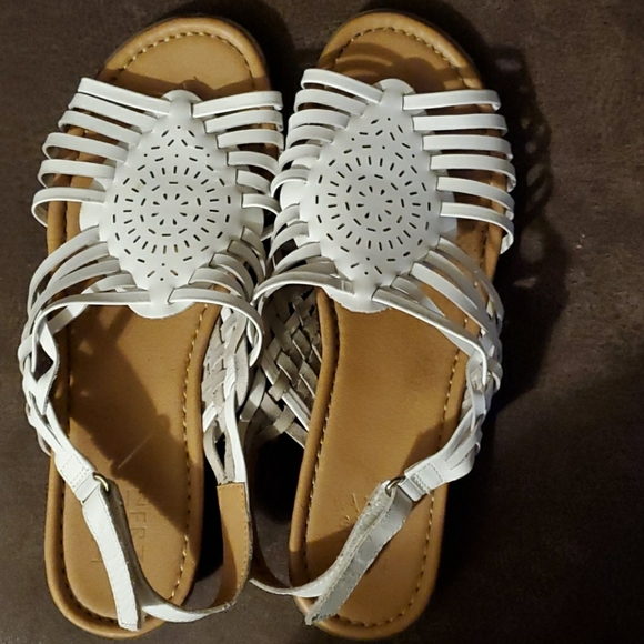 Naturalizer sandles size 12w - Picture 1 of 3